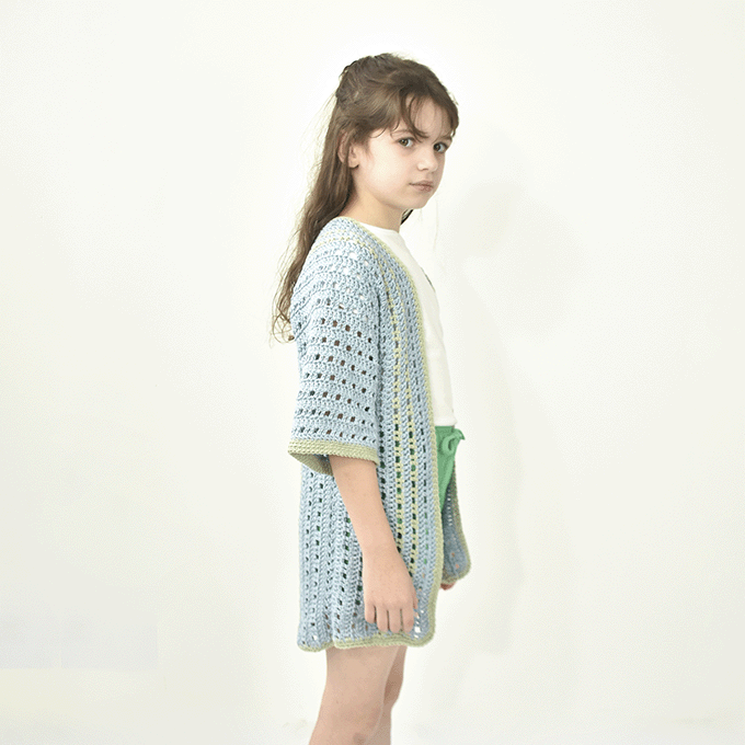 Kit de Crochê Quimono Infantil por Camila Giulia