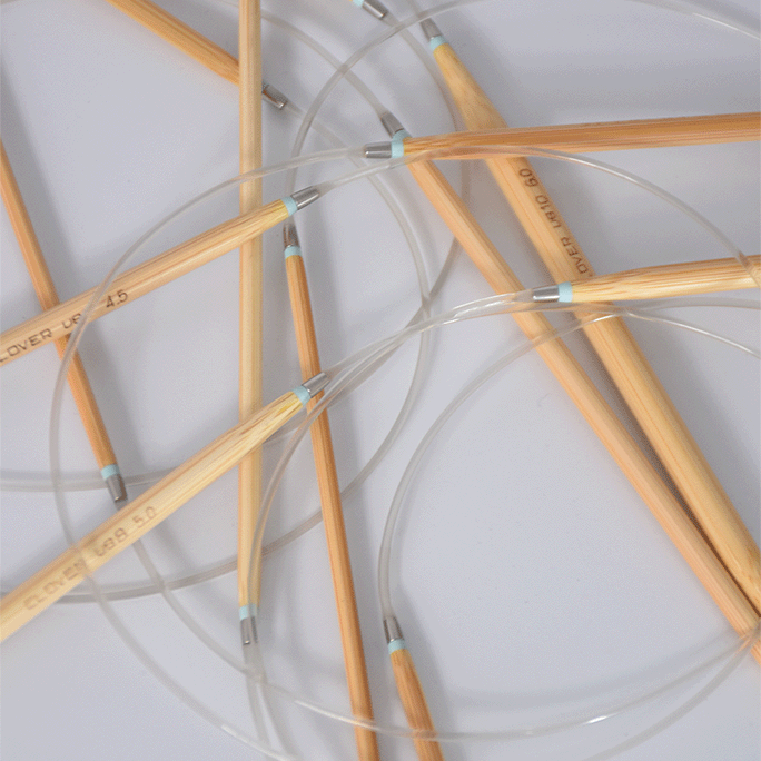 Agujas de Tejer Circulares de Bambú Premium Clover de 60 cm con Cable Giratorio