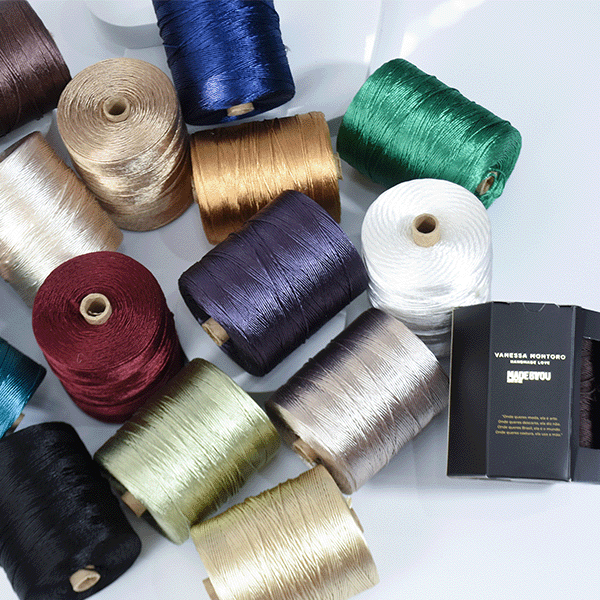 Rare Yarn 86 Vanessa Montoro 250g