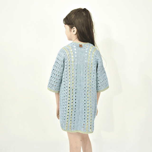 Kit de Crochê Quimono Infantil por Camila Giulia