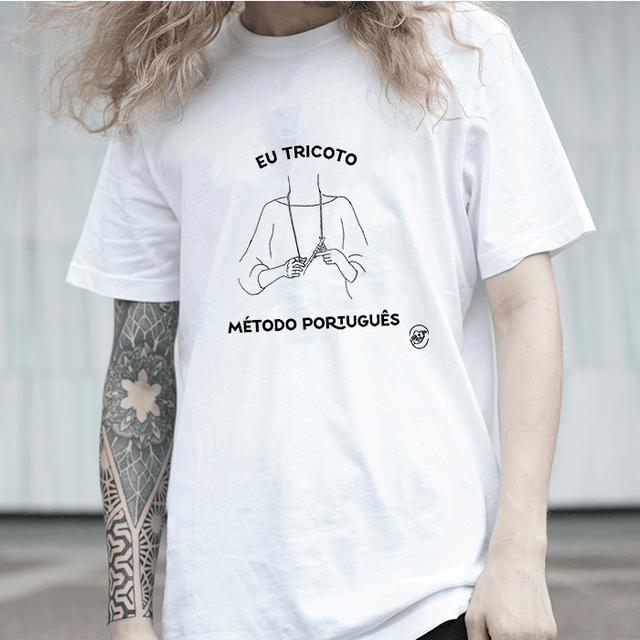 100% Cotton T-shirt I Knit Portuguese Method by Cris Bertoluci