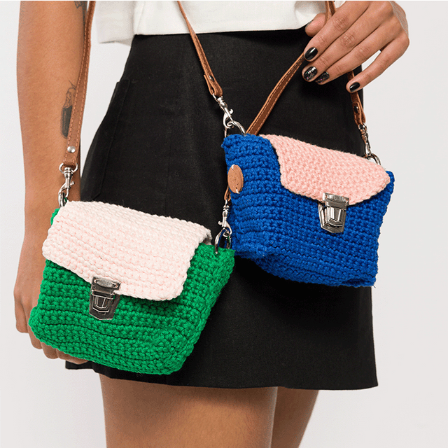 Kit de ganchillo mini bolso Kuutio de Molla Mills